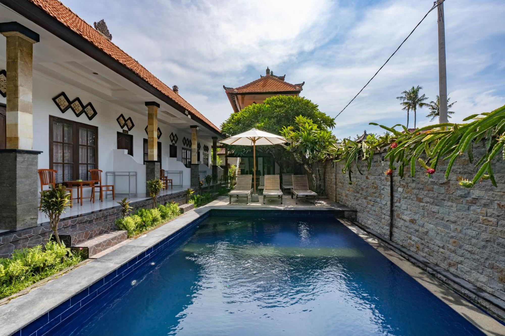 Widia Homestay Nusa Lembongan Экстерьер фото